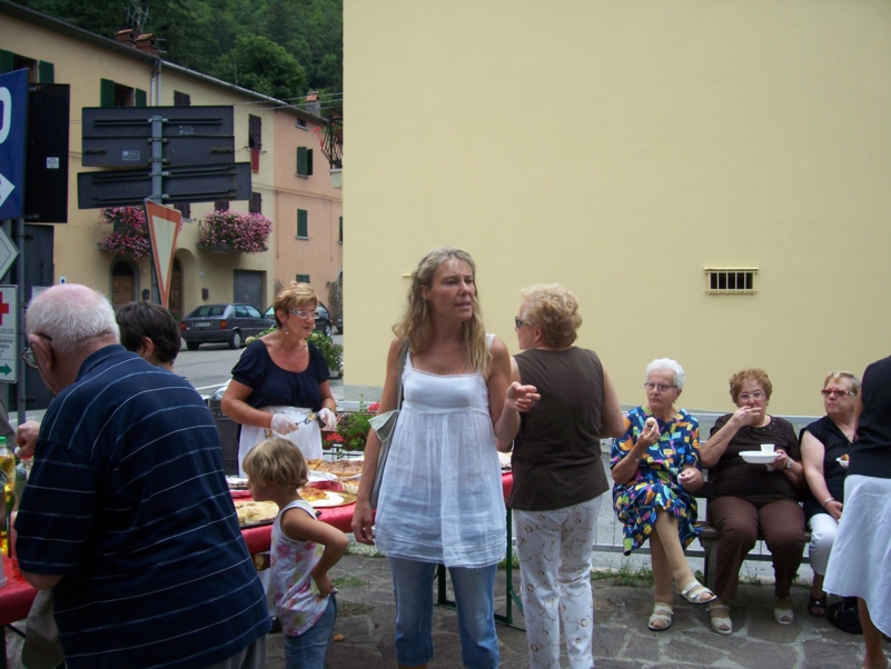  Image name: Estate099.jpg 
 width: 801 pixel 
 height: 602 pixel 
 Size: 355045 bytes 
 Click to enlarge 